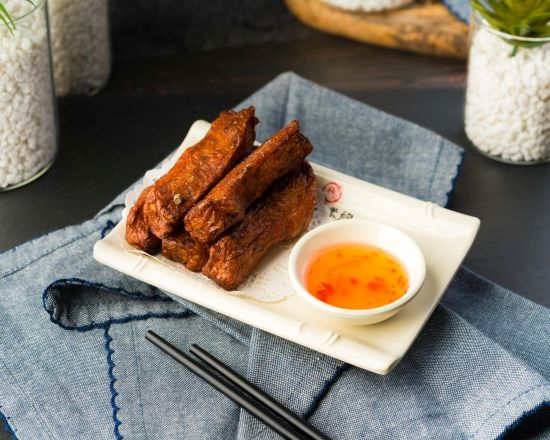 甜不辣 Taiwaness Style Fried Fish Cake with Sweeten Chili Sauce